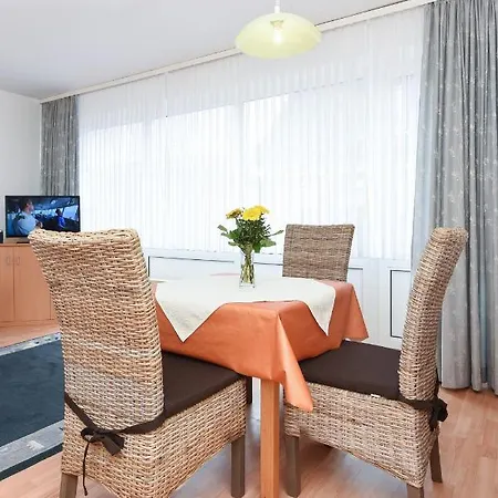 Apartment Im Haus Nixe Neuharlingersiel